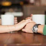 Kuinka erottaa todellinen rakkaus illuusiosta: 5 tärkeintä signaalia kuinka-erottaa-todellinen-rakkaus-illuusiosta-5-tarkeinta-signaalia.webp.webp