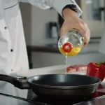 Mikä öljy valita paistamiseen: asiantuntijat nimesivät terveellisimmän mika-oljy-valita-paistamiseen-asiantuntijat-nimesivat-terveellisimman.webp.webp