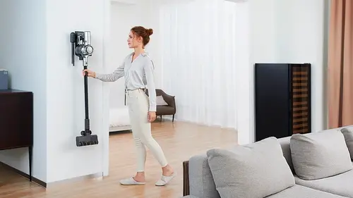 johdoton pölynimuri seinälle